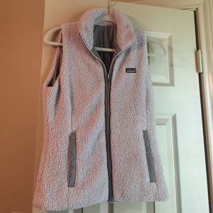 Patagonia M white fur vest